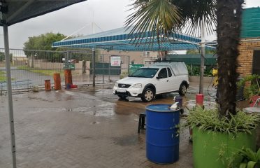 Sparkles Car Wash & Laundromat