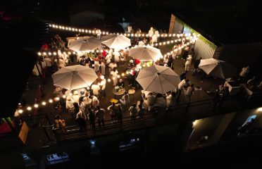 Lapologa Lounge