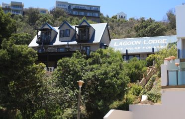 Lagoon Lodge